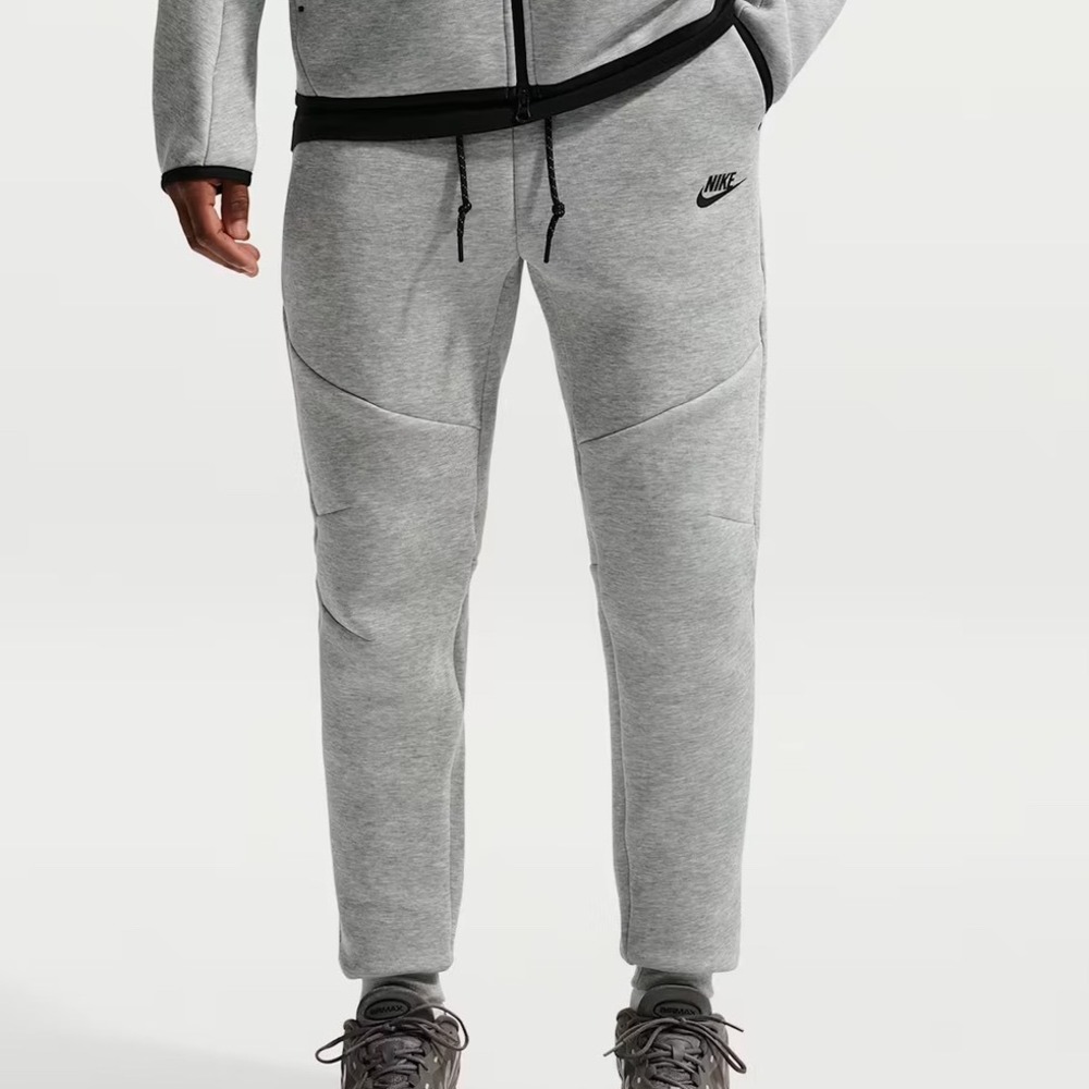 Nike Tech Fleece Joggers Mens Large Grey PreLoved